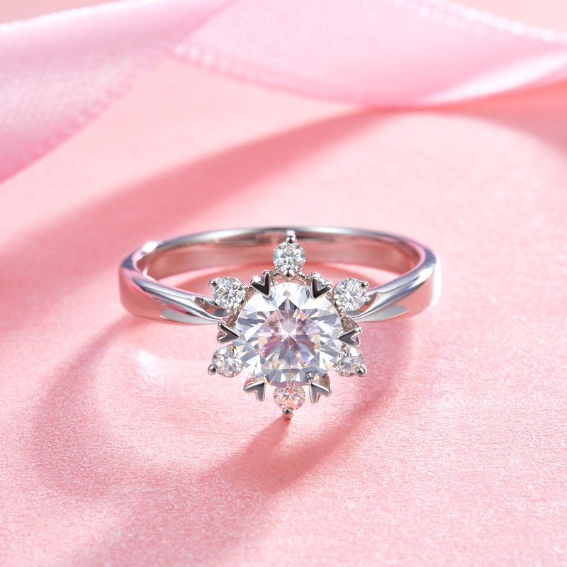 1 Ct Floral Moissanite Diamond Engagement Ring - Hautefull