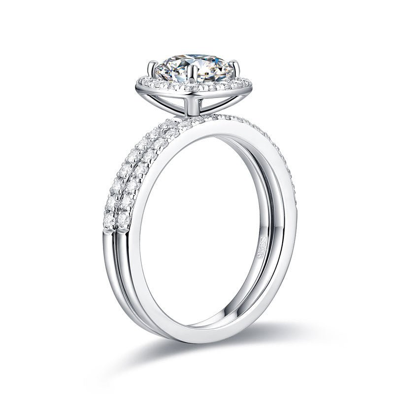 moissanite diamond ring