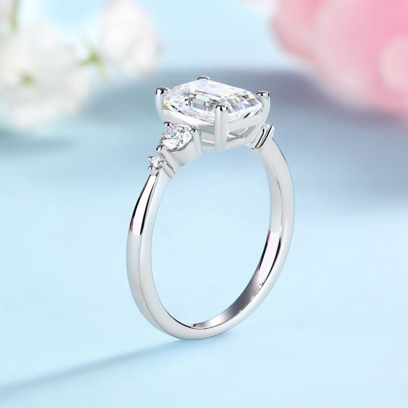 2 Carat Emerald Cut Genuine Moissanite Diamond Ring Set - Hautefull